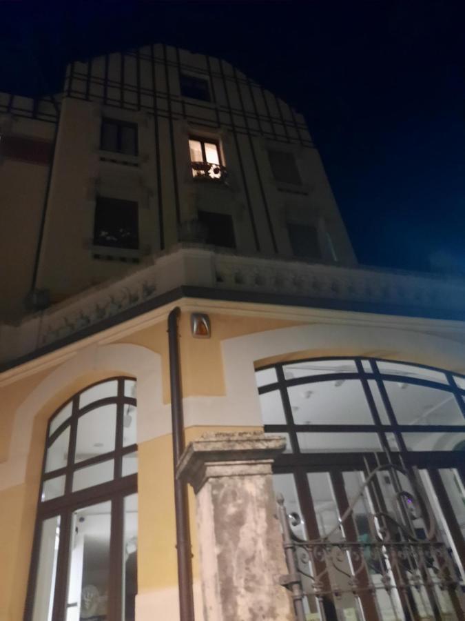 Bilocale Liberty Apartment Viggiu Exterior photo